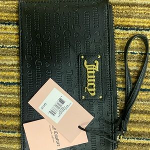 Black juicy Wristlet